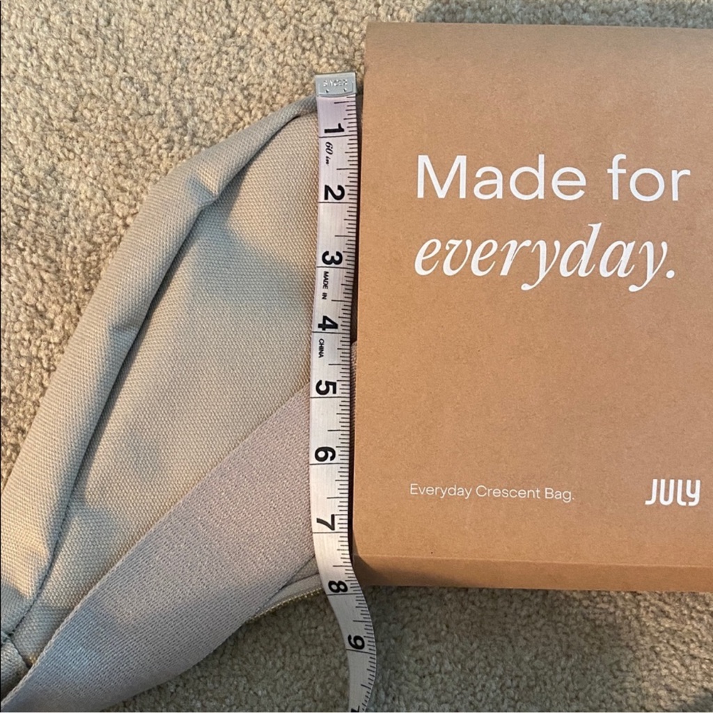 July Everyday Crescent Bag | Beige — image 7 of 8